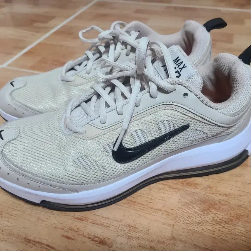[BUNJANG] Nike Air Max AP Beige Running Shoes / 나이키 맥스AP 베이지 270(265추천)