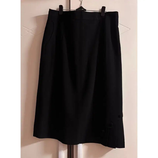 [BUNJANG] Midi Skirt with Hem Button Detail / (택포) 밑단 포인트 미디스커트