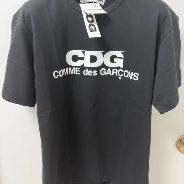 [BUNJANG] Comme des Garçons CDG Logo T-Shirt White, Black S M L XL / 꼼데가르송 CDG 로고 반팔티 화이트, 블랙 S M L XL
