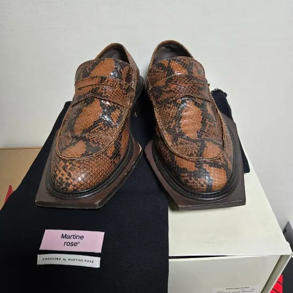 [BUNJANG] Martin Rose Snake Embossed Square Toe Loafers / 마틴로즈 뱀피 스퀘어토 로퍼