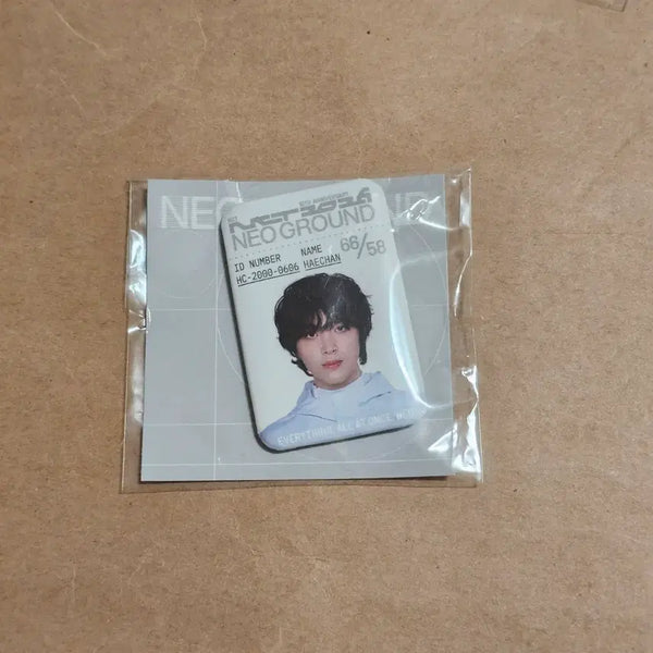 [BUNJANG] NCT 10th Anniversary Popup Random Gacha Metal ID Badge Haechan (Sealed) / (미개봉품) 엔시티 10주년 팝업 랜덤 가챠 메탈 ID뱃지 해찬