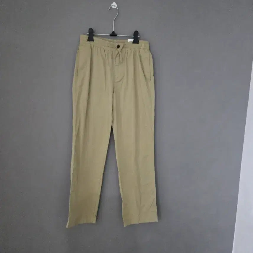 [BUNJANG] Comfortable Fit Banding Chino Pants - Size M / 편안한 착용감 밴딩 치노 팬츠 M  새제품
