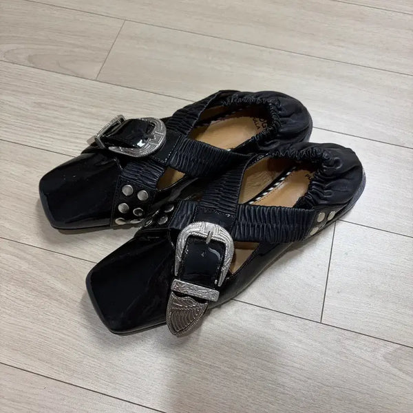 [BUNJANG] TOGA Strap Flat Shoes / 토가 스트랩 플랫 슈즈 38