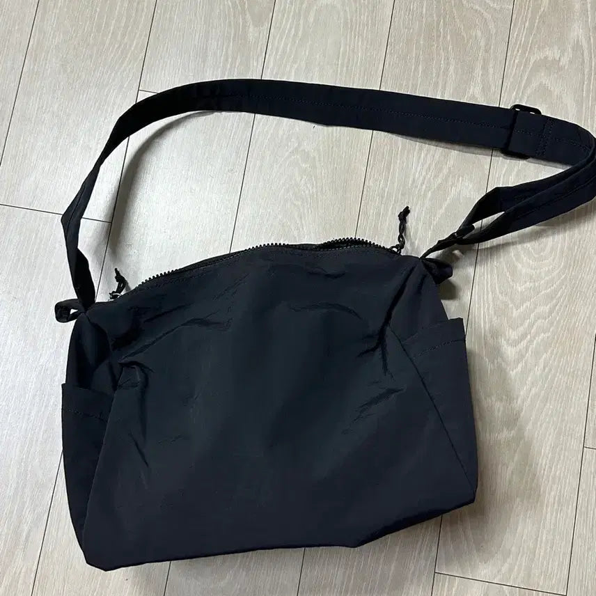 [BUNJANG] JAJU Square Jim Bag / [자주]사각사각 짐백