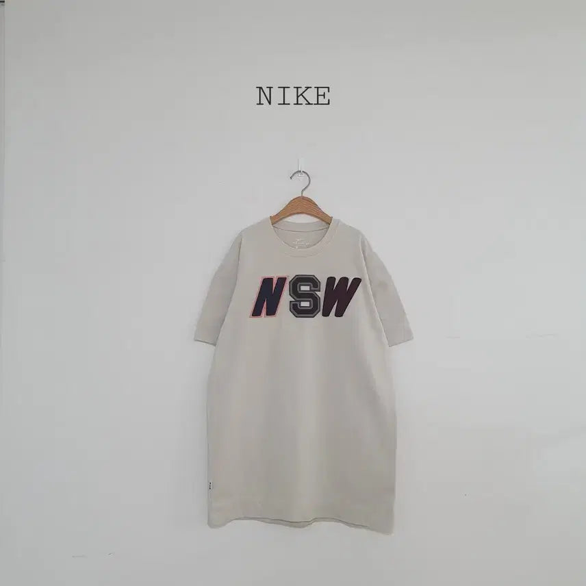 [BUNJANG] Nike NSW Beige Big Logo Short Sleeve T-Shirt Dress / 세일)No.26051814 나이키 NSW 반팔 티셔츠 원피스