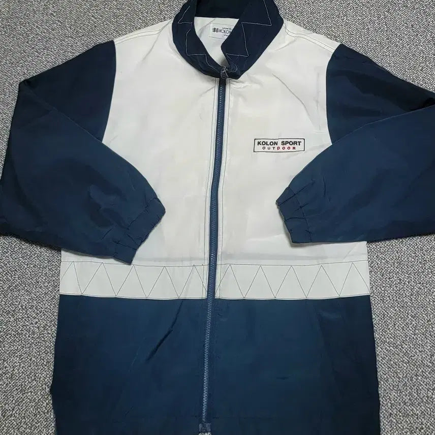 [BUNJANG] KOLON SPORT Windbreaker Navy/White Size 100 / 코오롱스포츠 바람막이 100 네이비/화이트