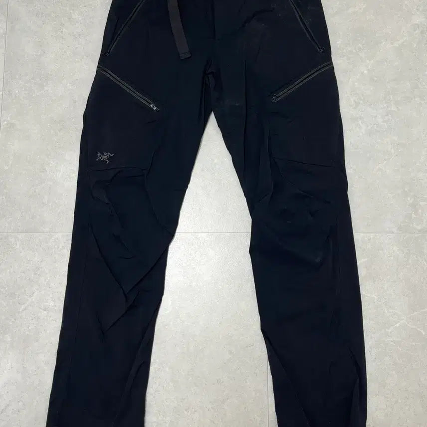 [BUNJANG] Arc'teryx Palisade Men's Hiking Pants Black / 아크테릭스 펠리세이드