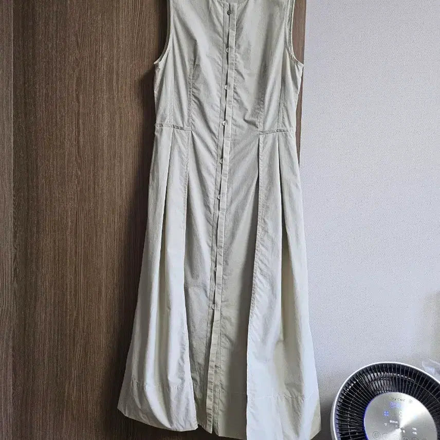 [BUNJANG] At Corner Button Long Dress (Beige) / 앳코너 버튼 롱원피스