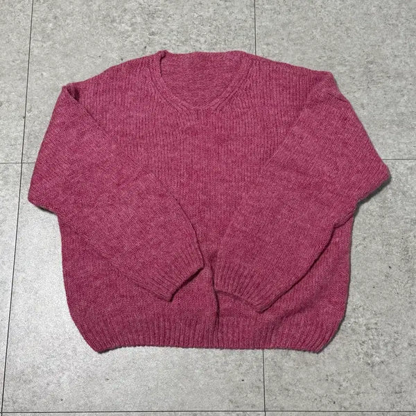 [BUNJANG] Alpaca V-Neck Knit Pink / 알파카 브이넥 니트 핑크