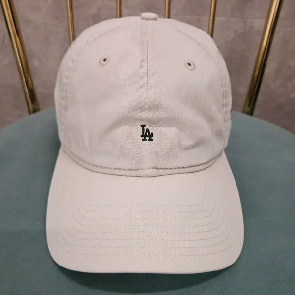 [BUNJANG] New Era LA Small Logo Ball Cap Beige / 뉴에라 LA 스몰로고 볼캡 모자 베이지