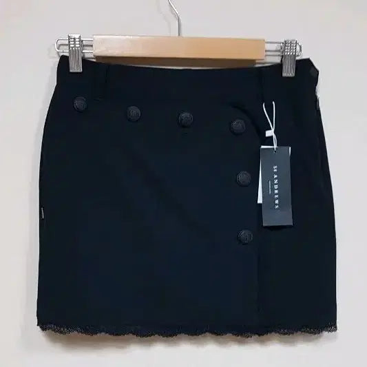 [BUNJANG] St. Andrews Lace Patch Snap Button Culottes Skirt / 세인트앤드류스 레이스 패치 스냅단추 큐롯 스커트 (새상품)