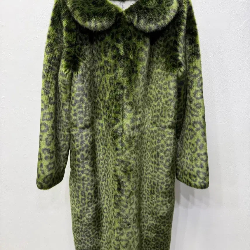 [BUNJANG] Shrimp Leopard Faux Fur Coat - Size 8 (Approx. US 66) / 정품) 쉬림프 레오파드 페이크 퍼 코트 8 (66)