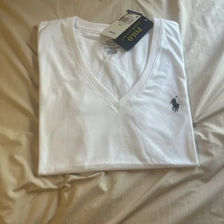 [BUNJANG] Polo Ralph Lauren White V-Neck T-Shirt Women's / 폴로 랄프로렌 화이트 브이넥 티셔츠 새상품 여성용