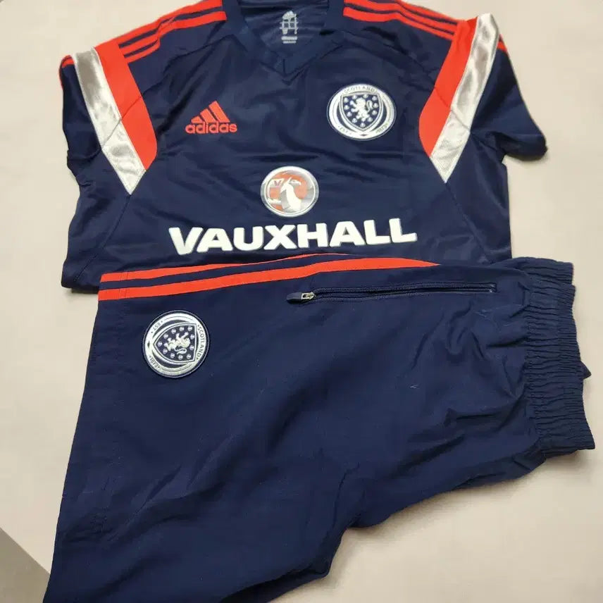 [BUNJANG] Adidas 14-15 Scotland Training Set S / [S(95)] 아디다스 14-15 스코틀랜드 트레이닝 세트 판매