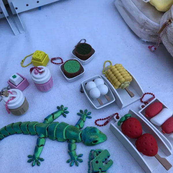 [BUNJANG] 3D Printed Clicker Keychains for AirPods, Buds, Bags / 새상품 다양한 3D출력 클릭커 딸깍이 에어팟 버즈 가방 키링