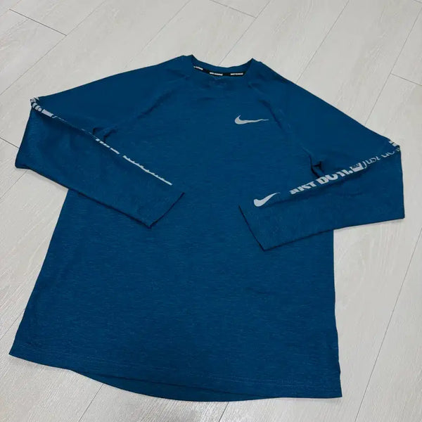 [BUNJANG] Nike Training Top L / 나이키 트레이닝탑 L
