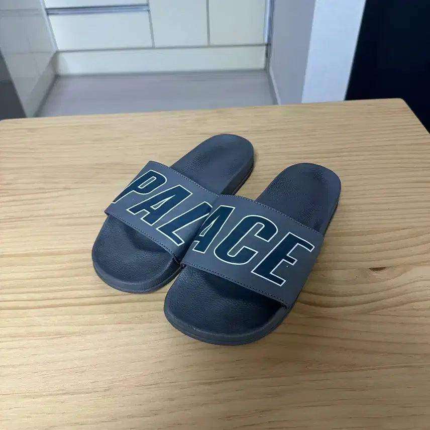 [BUNJANG] Palace Slider Grey US 8 / 팔라스 슬라이더 그레이 260