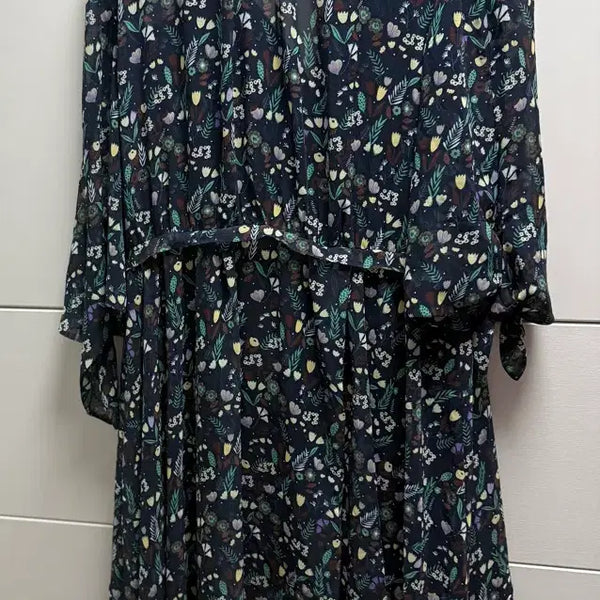 [BUNJANG] Flower Pattern Long Dress (Navy) / 플라워 패턴 롱 원피스 (네이비)