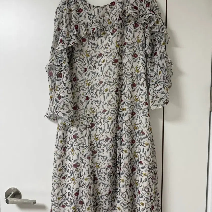 [BUNJANG] SARA J Flower Chiffon Long Dress / 사라제이) 플라워 쉬폰 롱 원피스