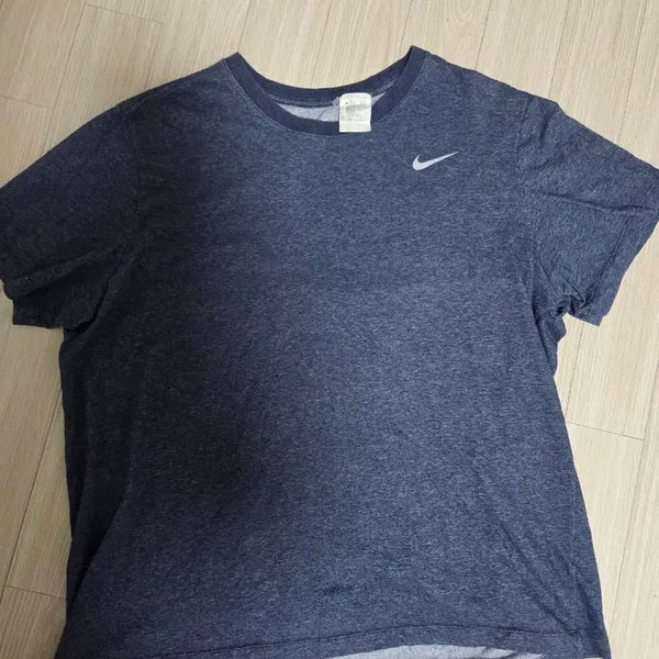 [BUNJANG] Nike Navy Short Sleeve T-Shirt / 나이키 네이비 반팔 티셔츠
