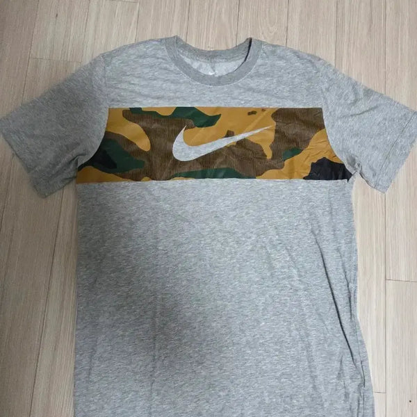 [BUNJANG] Nike Dri-FIT Camo T-Shirt / 나이키 회색 카모 반팔티 드라이핏