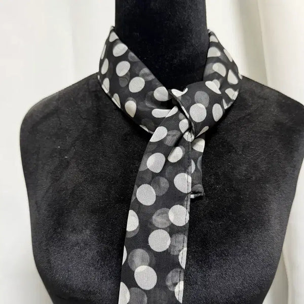 [BUNJANG] Handmade Polka Dot Scarf Mutfufler / 도트 스카프 머플러