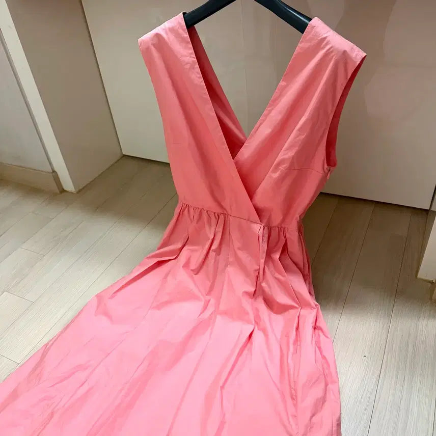 [BUNJANG] COS Cotton V-Neck Sleeveless Long Dress Pink / 코스COS 코튼 바스락 브이넥 나시 롱원피스 핑크 플레어휴양지휴가룩민소매