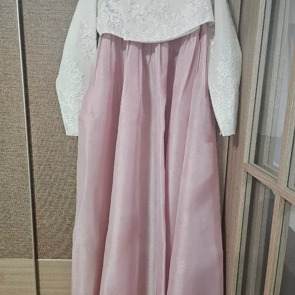 [BUNJANG] Graduation Photo Hanbok Set / 졸업사진용한복