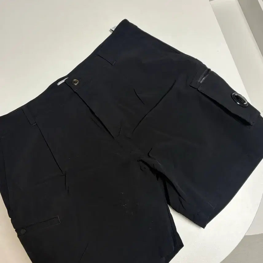[BUNJANG] CP Company Black Nylon Cargo Shorts / cp컴퍼니 반바지