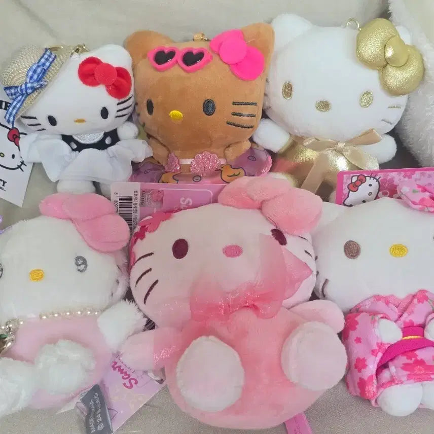 [BUNJANG] Sanrio Hello Kitty Plush Keychain Collection / 산리오 헬로키티 인형 키링 모음