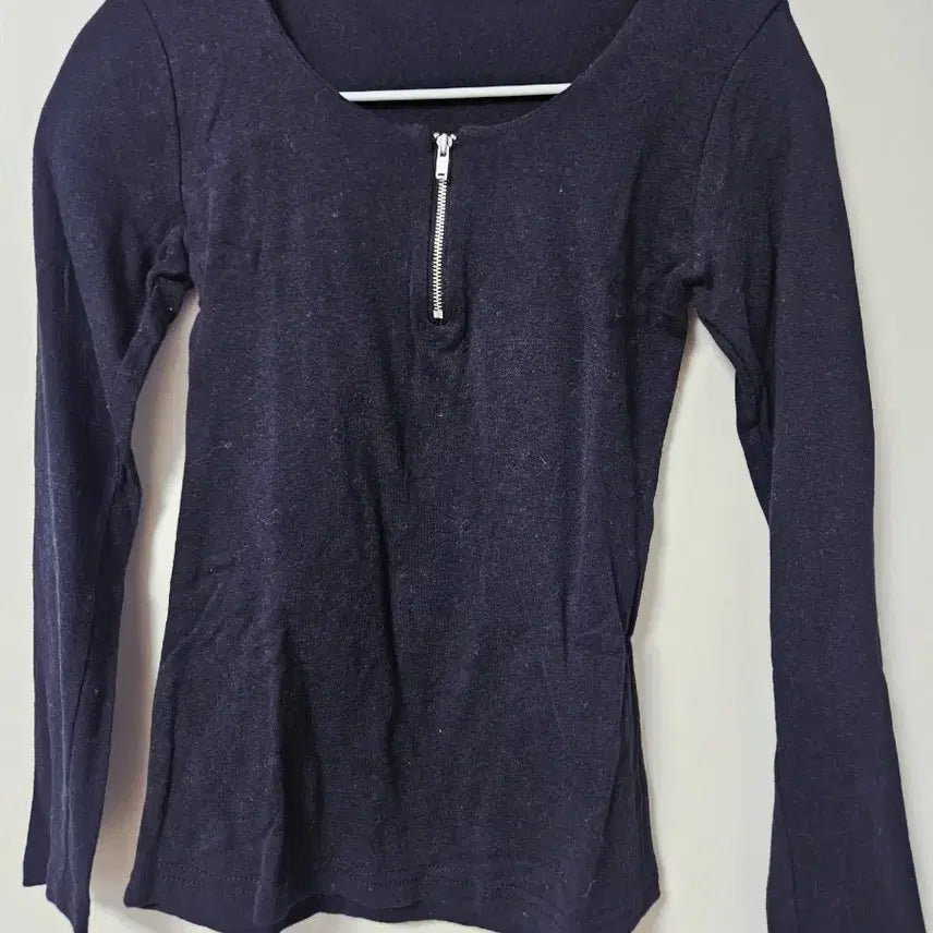 [BUNJANG] Black Half-Zip Long-Sleeve T-Shirt / 블랙 반집업 롱슬리브 티셔츠