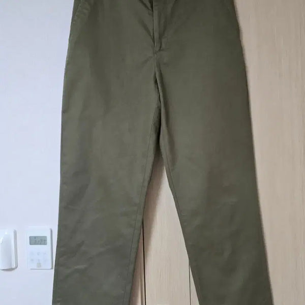 [BUNJANG] In-Depth Report Compact Basic Chino Pants Size 32 / 인뎁스리포트 컴팩트 베이직 치노 2사이즈(32)