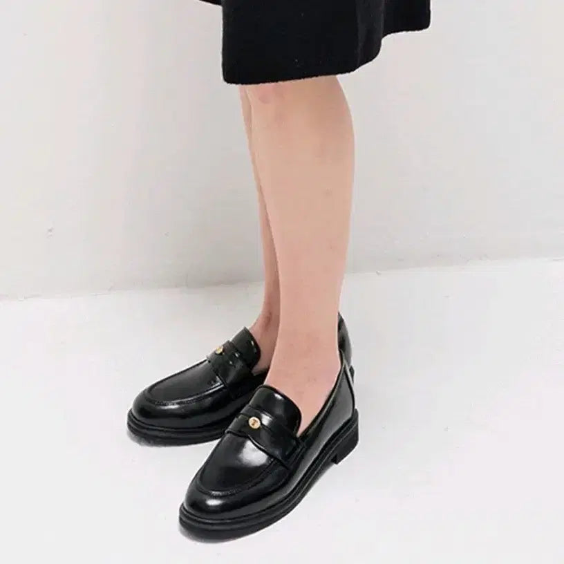 [BUNJANG] Leather Loafer Shoes Size 235 / 타임 로퍼 구두(사진 도용시 법적조치)