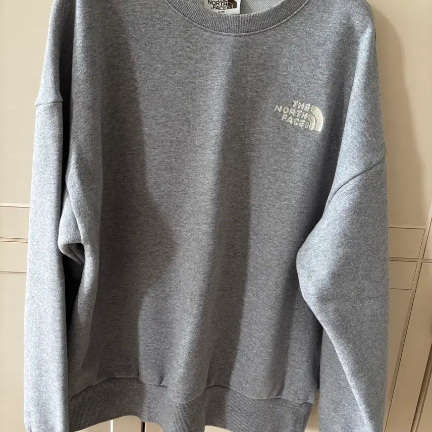 [BUNJANG] The North Face Grey Sweatshirt (Size S/90) / 노스페이스 회색 맨투맨 S 90 사이즈