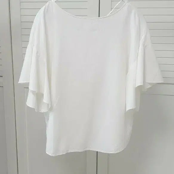 [BUNJANG] Linen Frill Blouse / 프릴 린넨 블라우스