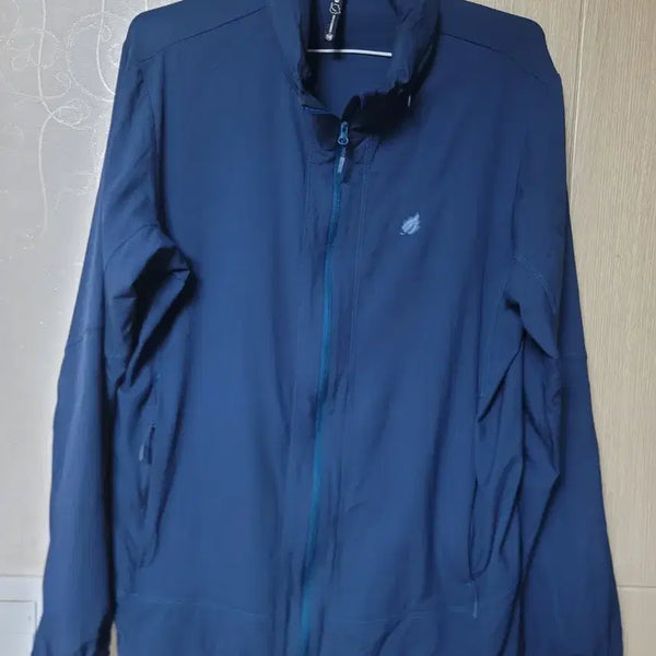 [BUNJANG] Lafuma Pertex Equilibrium Windbreaker Jacket Navy Size 100 / 라푸마 퍼텍스 이퀼리브리엄 기능성 바람막이