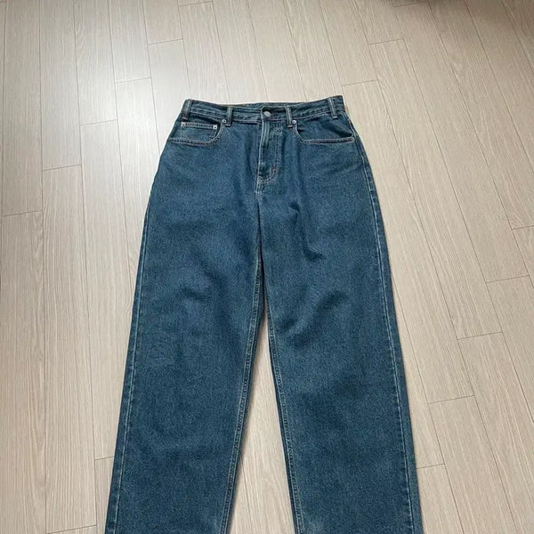 [BUNJANG] Dinted Relaxed Fit Jeans - Blue, Size S / 디네댓 릴렉스드팬츠 블루컬러 s사이즈 판매합니다