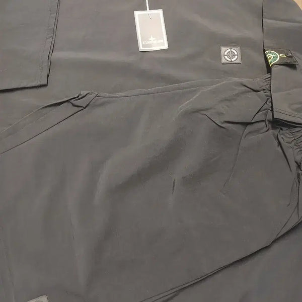[BUNJANG] Stone Island Black Short Sleeve T-Shirt and Shorts Set (110) / 스톤 블랙 반팔 티셔츠 반바지 세트 110