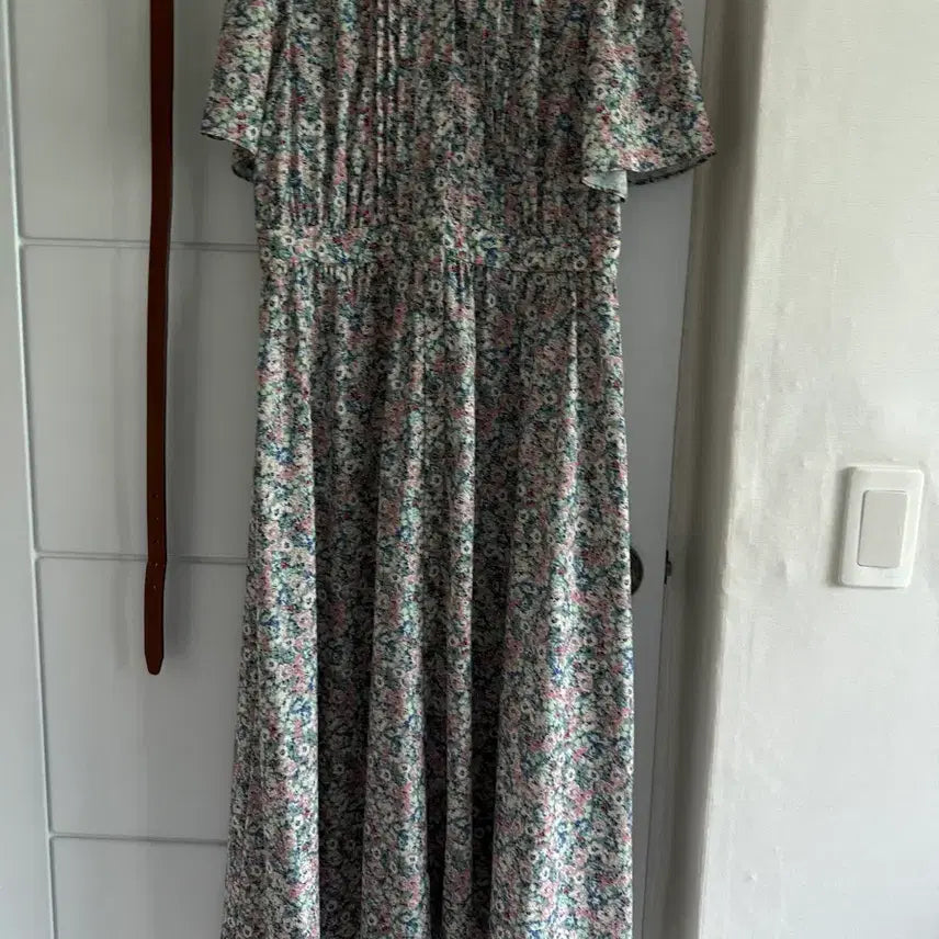 [BUNJANG] Thursday Island Floral Pattern Long Dress / 써스데이아일랜드원피스