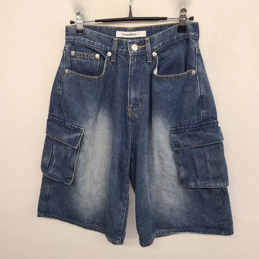 [BUNJANG] Urban Dress 25-inch Washed Denim Bermuda Cargo Shorts / [25 inch] 어반드레스 워싱 데님 카고 반바지 버뮤다 팬츠