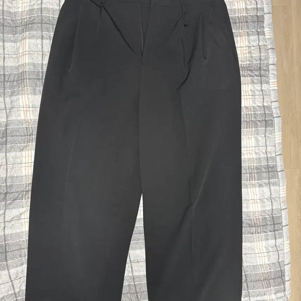 [BUNJANG] Node Archive Tapered Two-Tuck Slacks / 노드아카이브 테이퍼드 투턱 슬랙스
