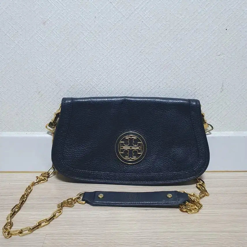 [BUNJANG] Tory Burch Black Leather Chain Shoulder Bag / 토리버치 블랙 레더 체인 숄더백