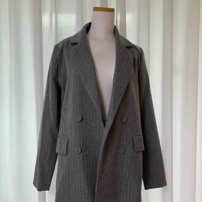 [BUNJANG] Gray Stripe Women's Jacket + Slacks Set / [새상품] 그레이 스트라이프 여성 자켓+슬랙스 세트