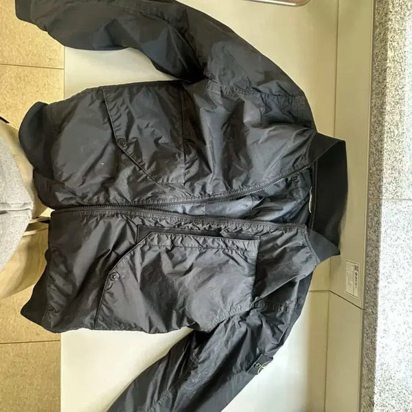 [BUNJANG] Stone Island Nylon Metal Bomber Jacket / 스톤 아일랜드 나일론 메탈 붐버 자켓