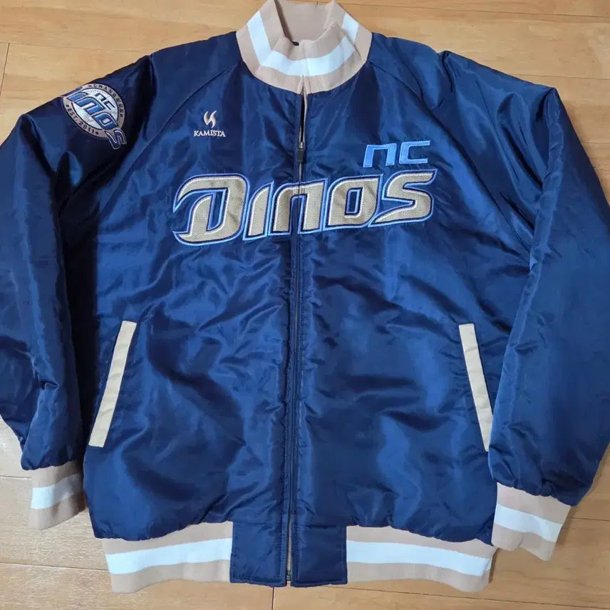 [BUNJANG] NC Dinos Kamista Authentic Winter Jumper Size 110 / NC 다이노스 카미스타 어센틱 동계 점퍼 110사이즈