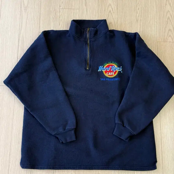[BUNJANG] Hard Rock Cafe London Half Zip-Up Sweatshirt (Size S, Fits M-L Crop Fit) / Hard Rock Cafe 하프집업 (s)