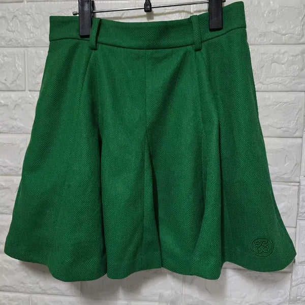 [BUNJANG] G/FORE Golf Skirt Size 67 / 지포어 골프치마 67 1회착용