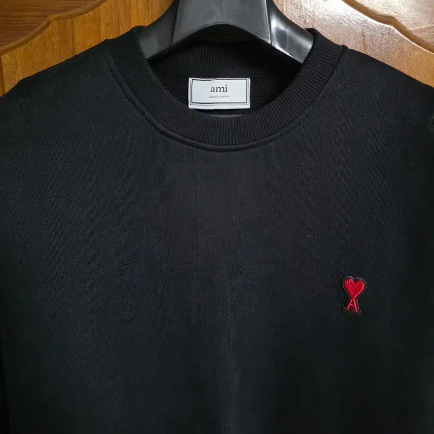 [BUNJANG] Ami Alexandre Mattiussi Small Heart Logo Sweatshirt / 아미 맨투맨 S 95 블랙 티셔츠 반팔 니트 자켓 골프 등산 캠핑 무신사