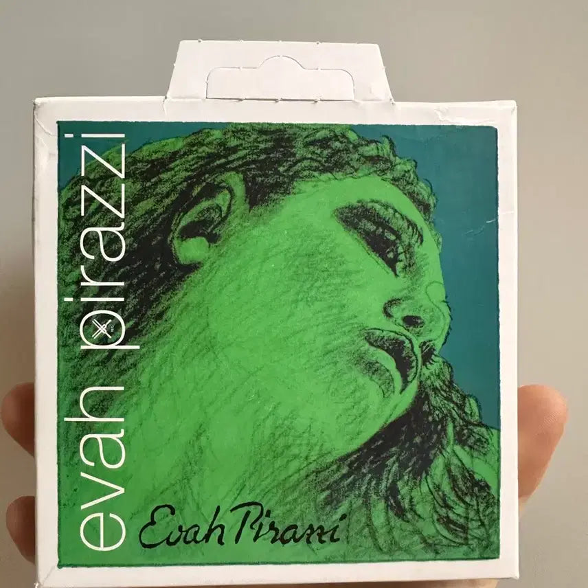 [BUNJANG] Evah Pirazzi Violin String Set (4/4 Size) / 미개봉 무료배송 에바피라찌 바이올린 세트(4/4사이즈)