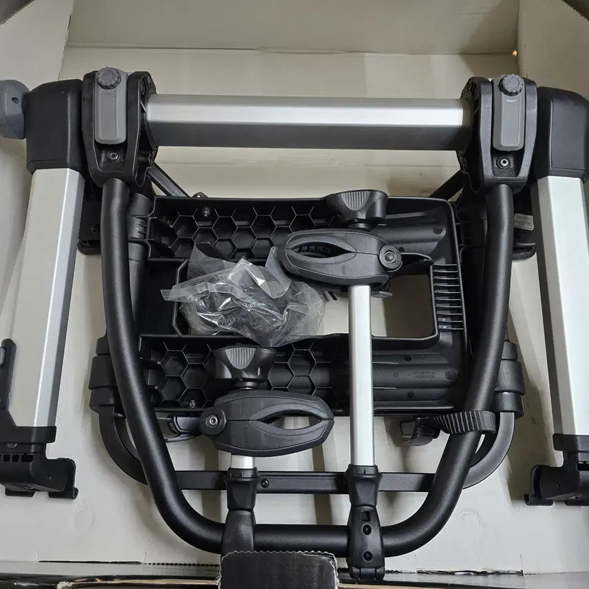 [BUNJANG] Thule 993 OutWay Platform Trunk Bike Carrier / 툴레 993 아웃웨이 플랫폼 트렁크 후미형 자전거 캐리어